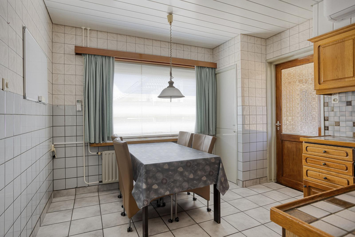 Vrijstaande woning te koop: Hummelstraat 1, Sas Van Gent