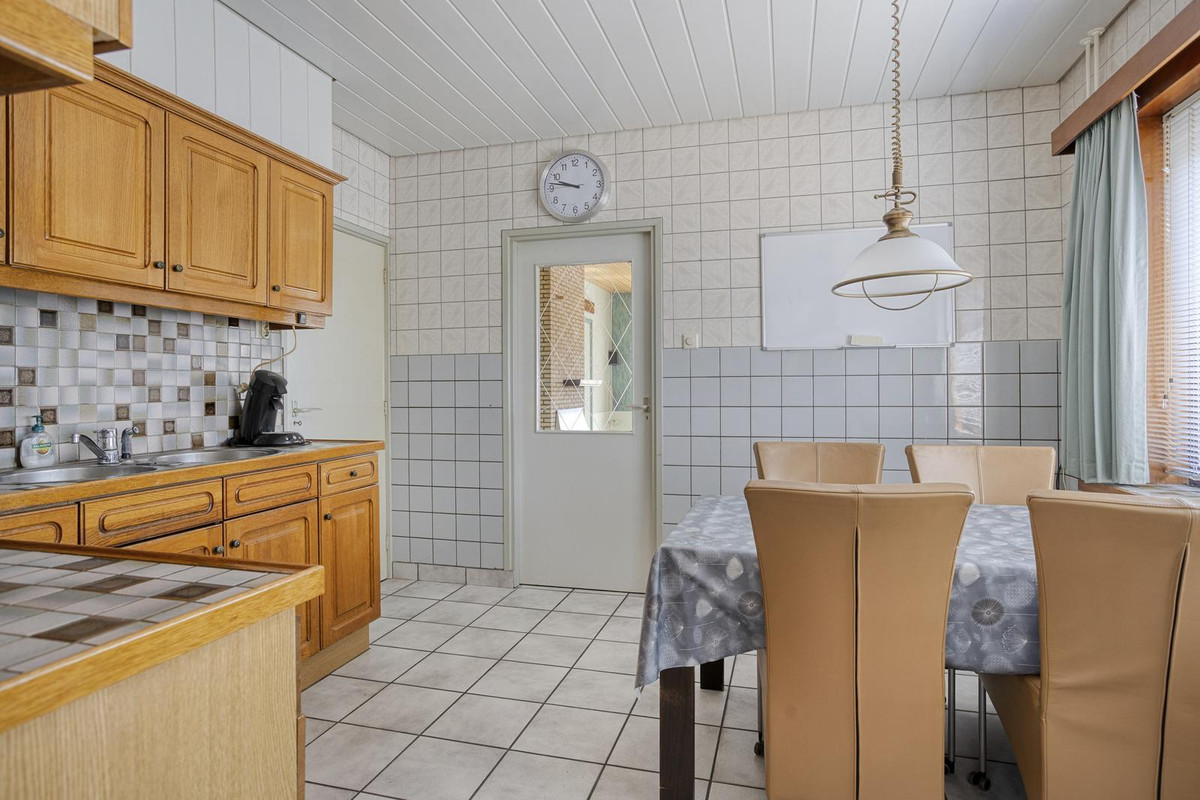 Vrijstaande woning te koop: Hummelstraat 1, Sas Van Gent