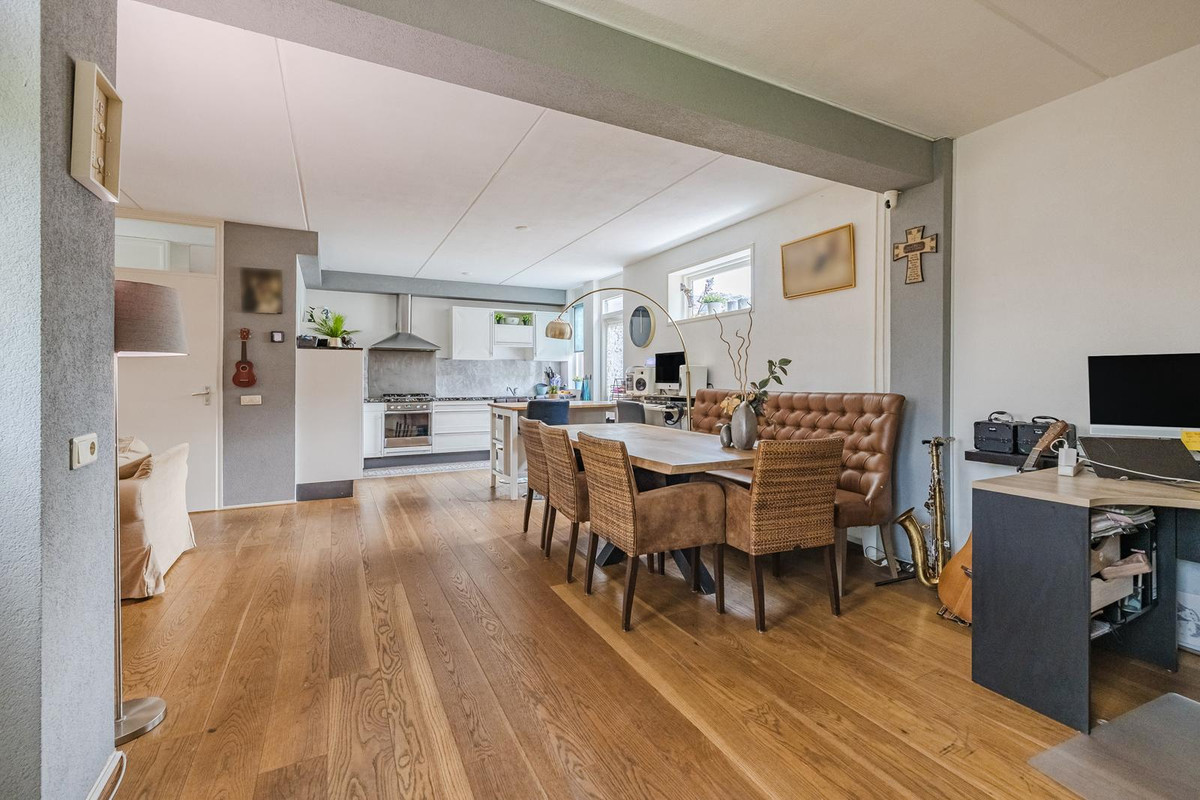Hoekwoning te koop: Mantinghstraat 47, Hoogeveen