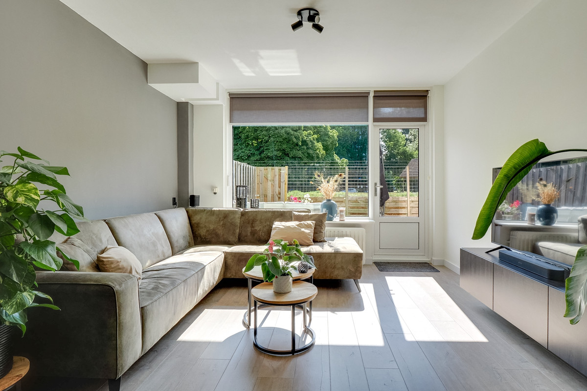 Appartement te koop: van Herwijnenplantsoen 253, Nieuwegein