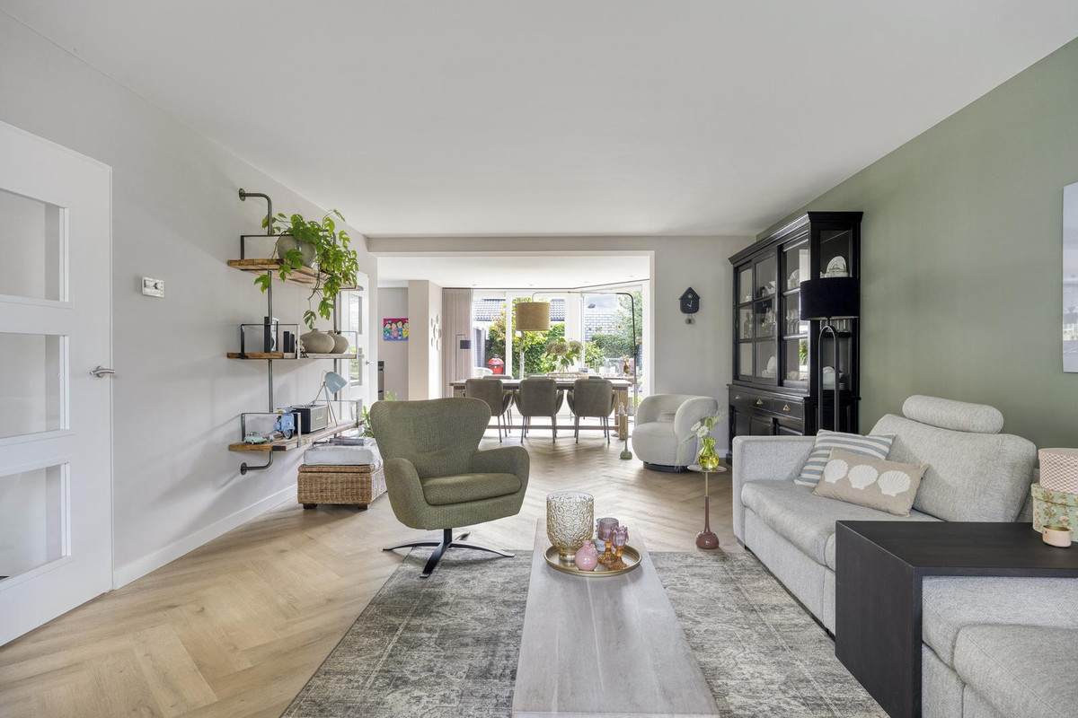 Hoekwoning te koop: Waterschap 61, Oss