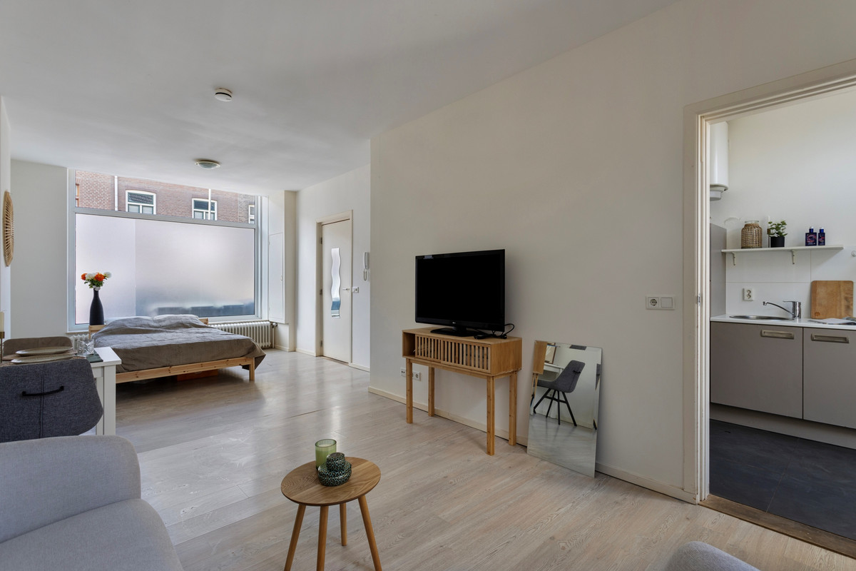 Studio te koop: Venloseweg 108, Roermond