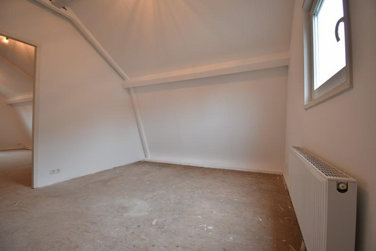 Twee-onder-één-kap te huur: Purmerenderweg 144, Zuidoostbeemster