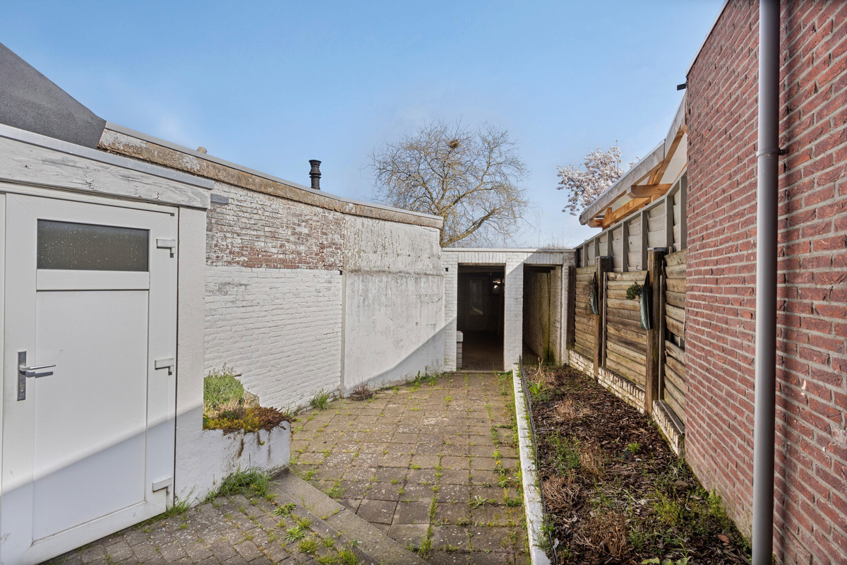 Studio te koop: Venloseweg 108, Roermond