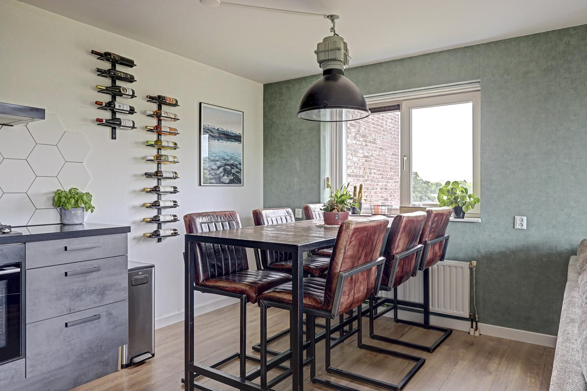 Appartement te koop: Lokkertsemolenweg 286, Hoogvliet Rotterdam