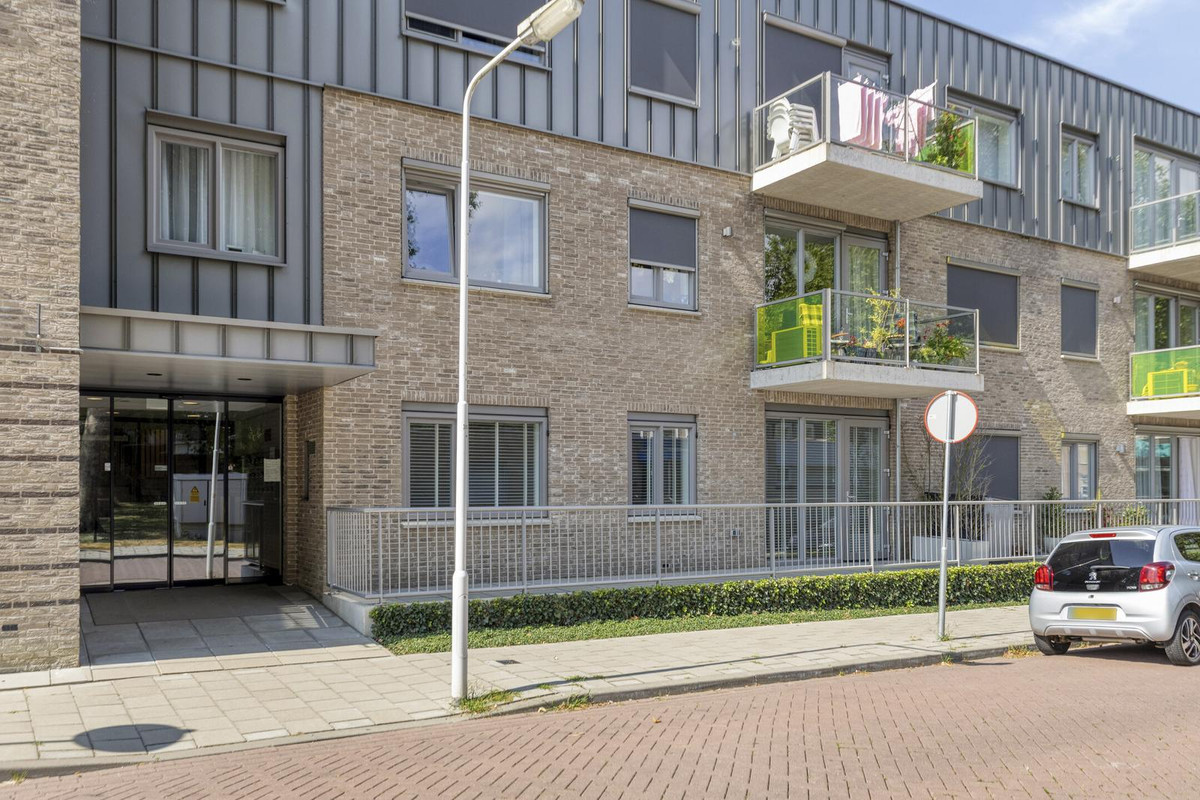 Appartement te koop: Anna Bijnsstraat 14, Terneuzen