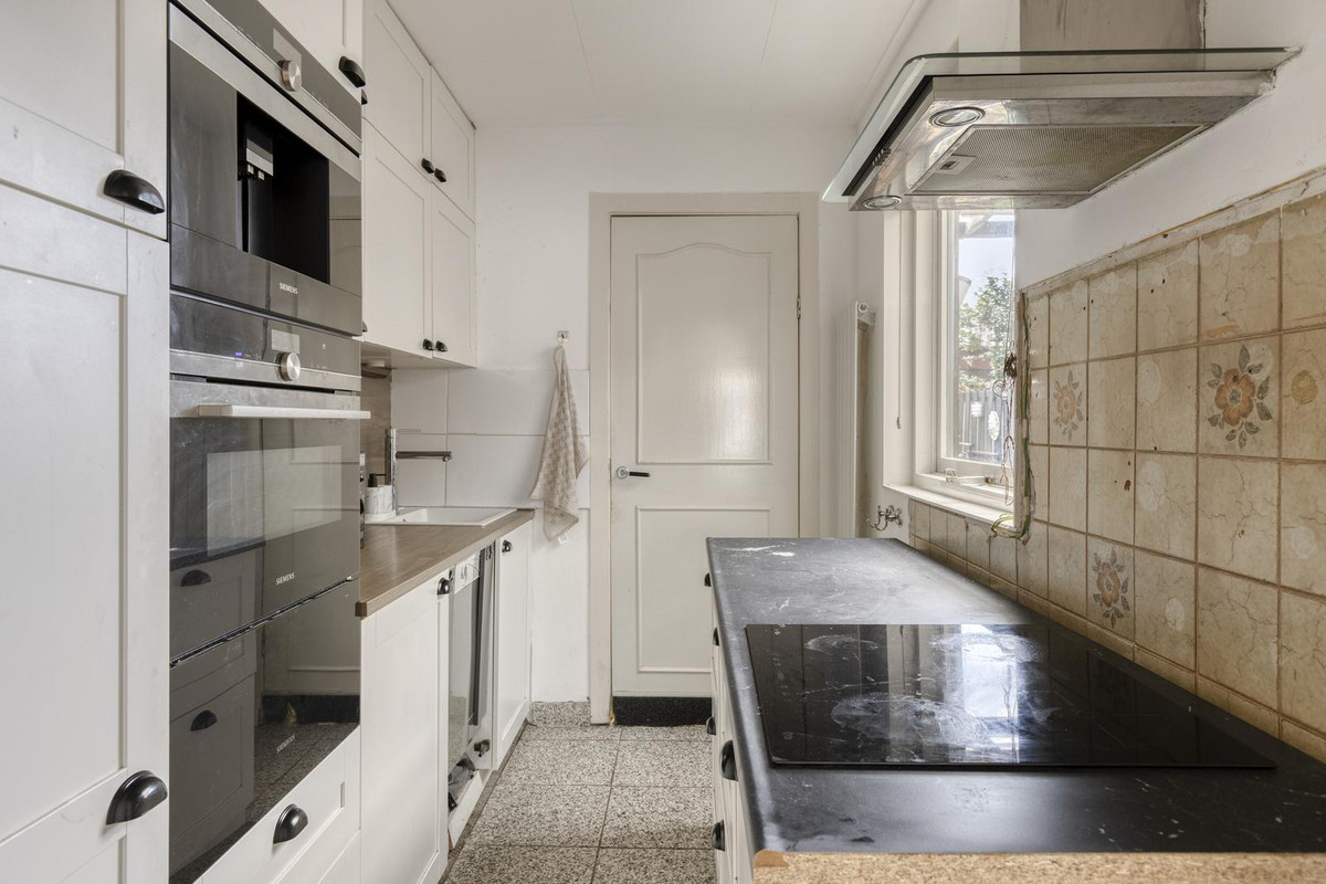Hoekwoning te koop: De Ruyterstraat 75, Ijmuiden
