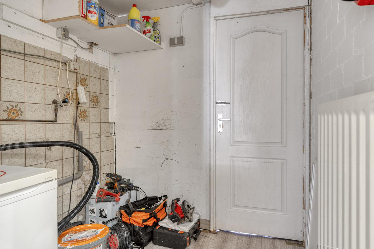 Hoekwoning te koop: De Ruyterstraat 75, Ijmuiden