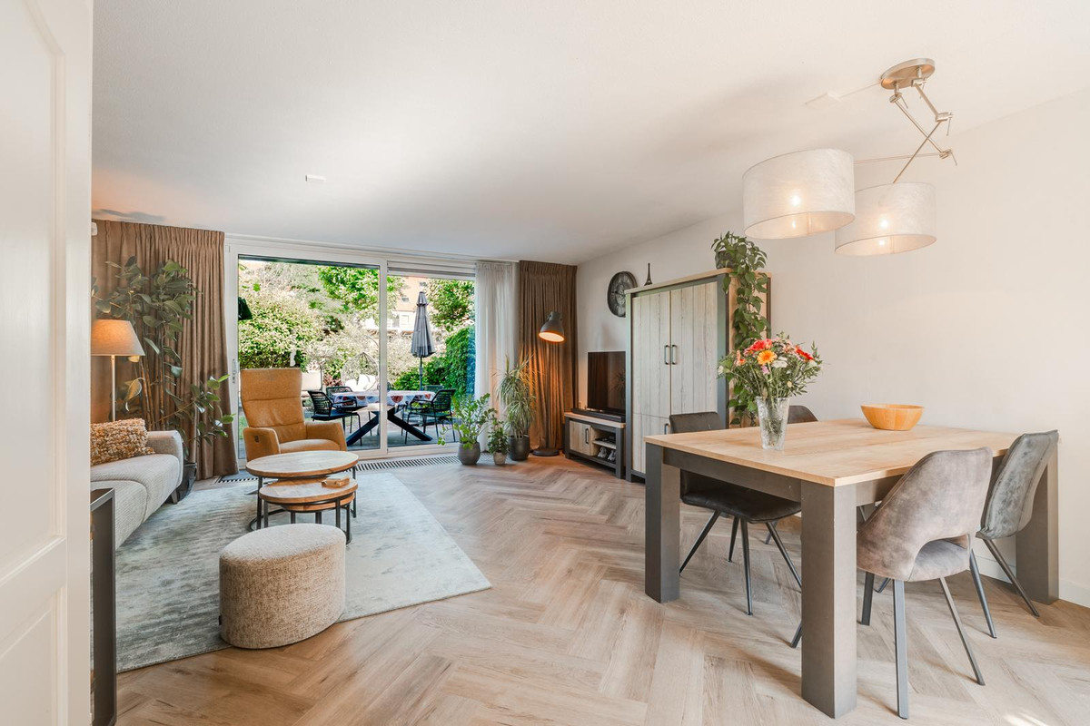 Tussenwoning te koop: Speenkruid 40, Diemen