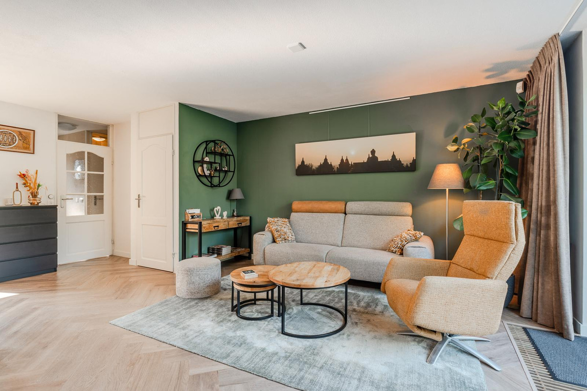 Tussenwoning te koop: Speenkruid 40, Diemen