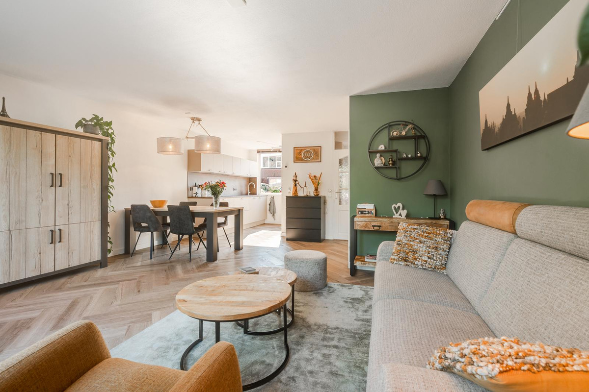Tussenwoning te koop: Speenkruid 40, Diemen