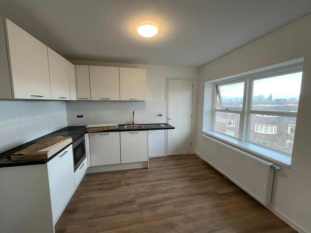 Studio te huur: J.C. Kapteynlaan 24B, Groningen