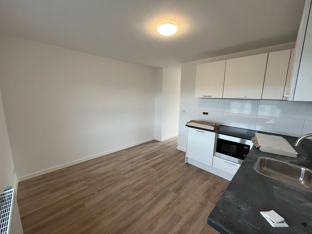 Studio te huur: J.C. Kapteynlaan 24B, Groningen