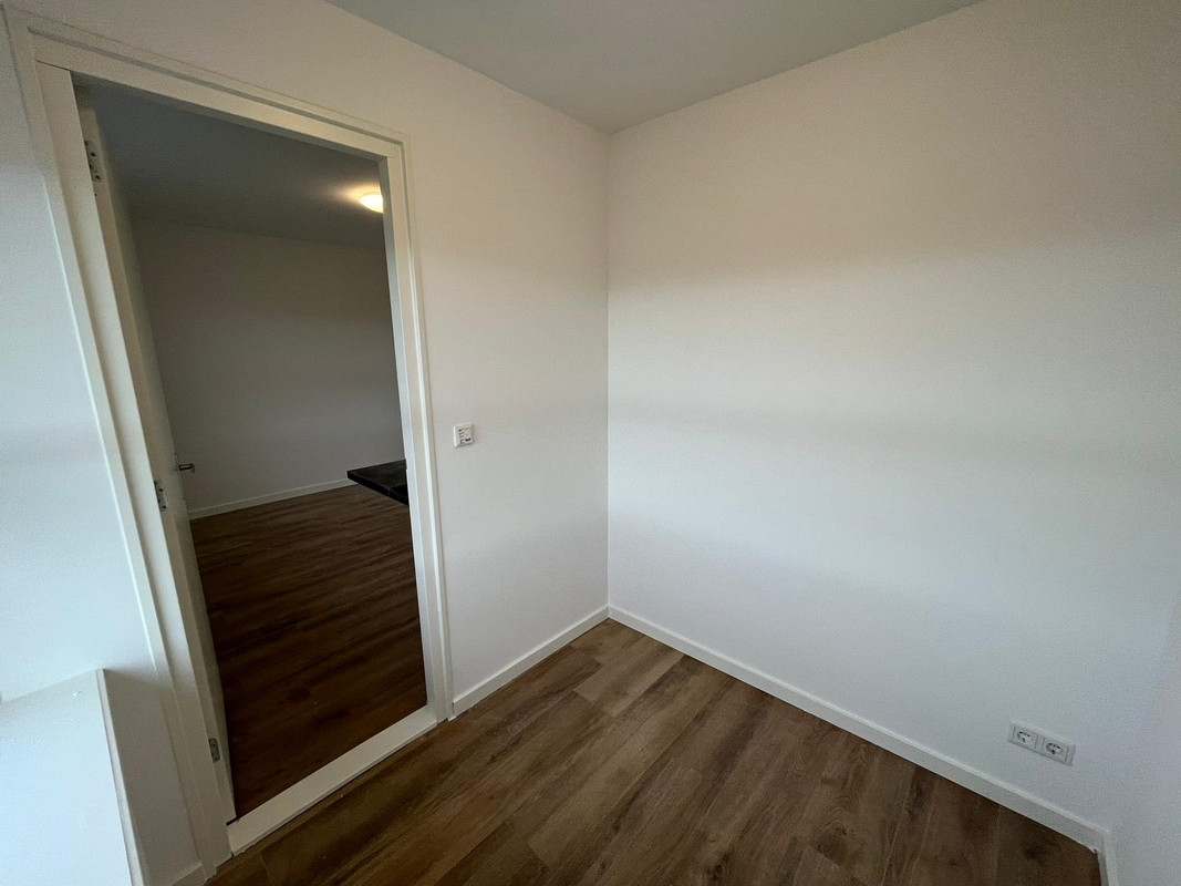 Studio te huur: J.C. Kapteynlaan 24B, Groningen