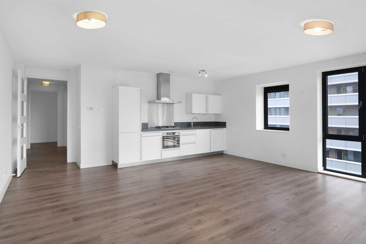 Appartement te koop: Martinus Nijhofflaan 210, Delft