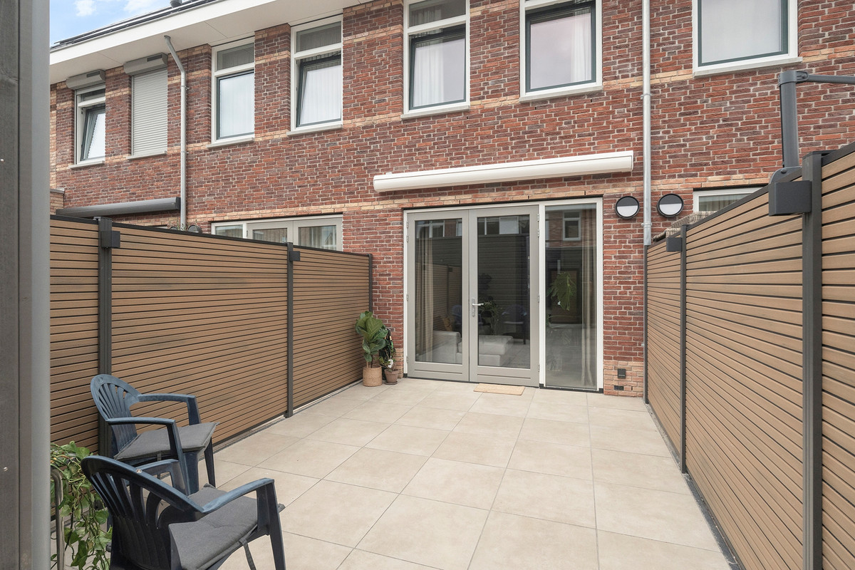 Tussenwoning te koop: Keramiekstraat 36, Rijnsburg