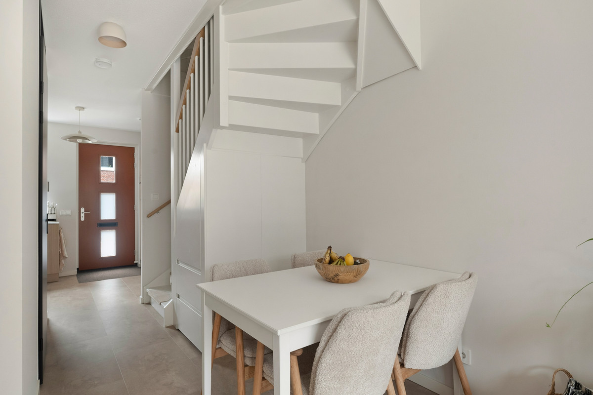 Tussenwoning te koop: Keramiekstraat 36, Rijnsburg