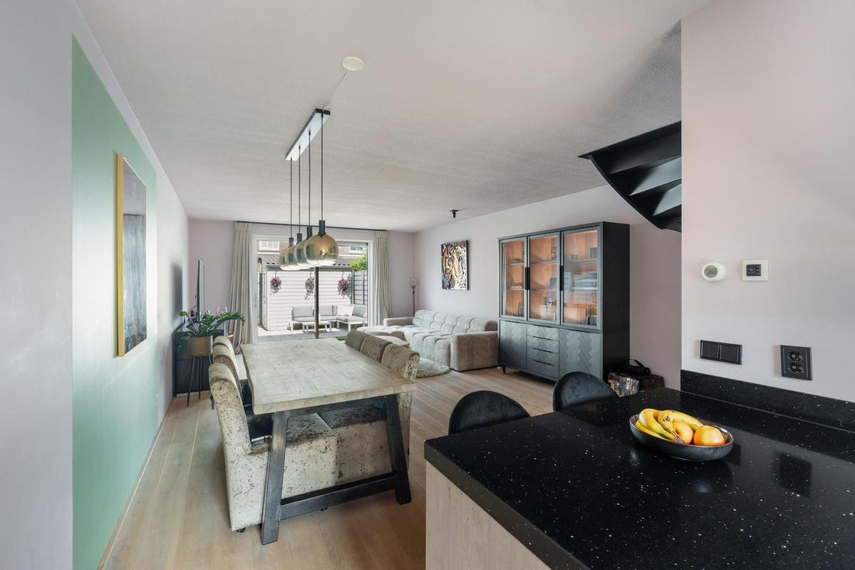 Tussenwoning te koop: Ringdijk 496D, Ridderkerk