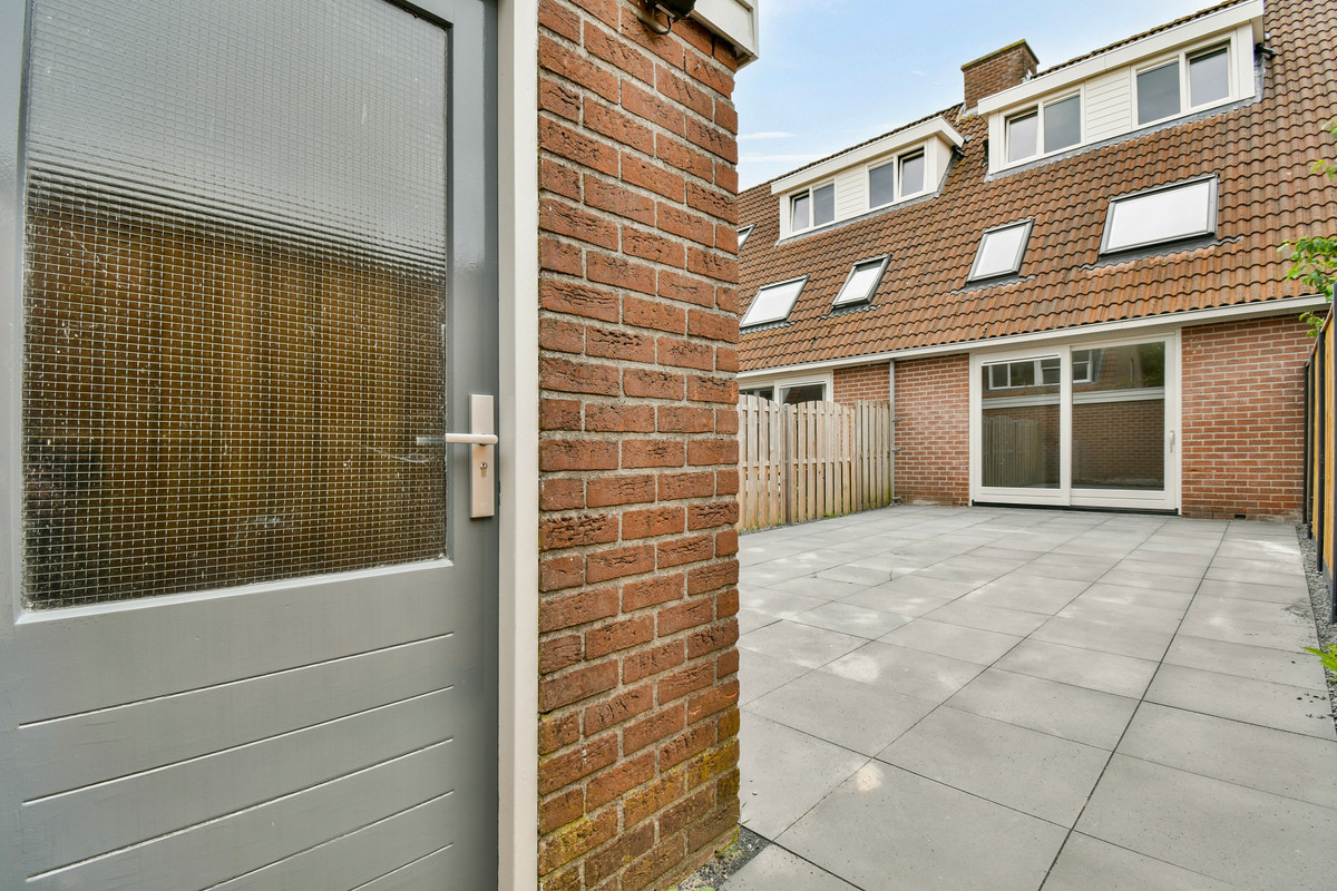 Tussenwoning te huur: Poortwachter 78, Amstelveen