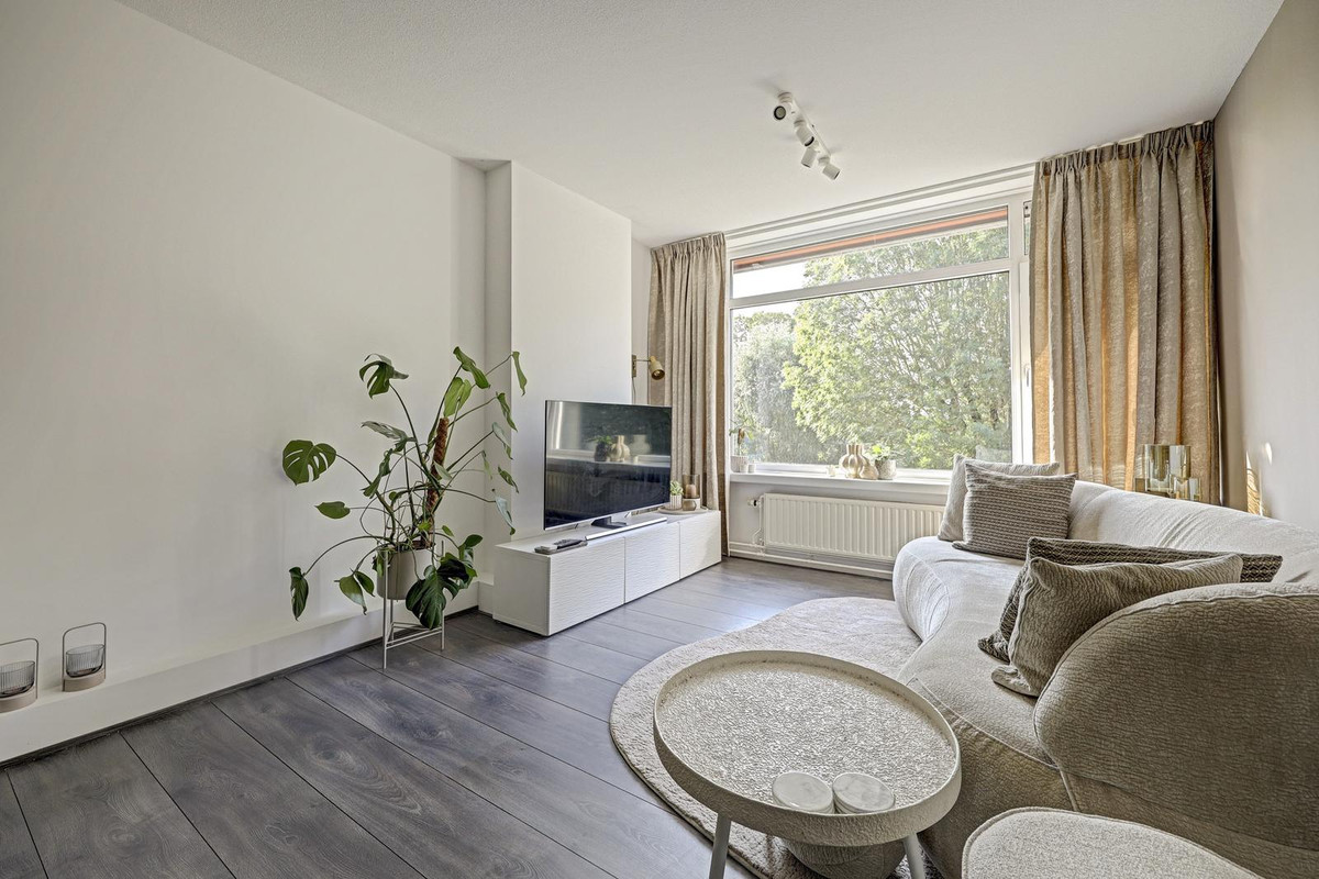 Appartement te koop: Lobeliaplein 3B, Spijkenisse