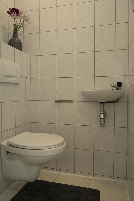 Tussenwoning te koop: Gentiaanlaan 16, Tilburg