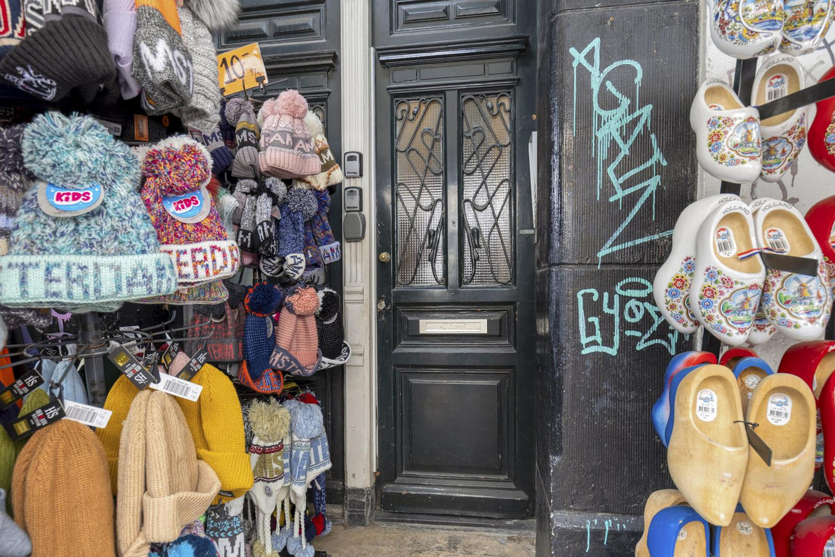 Studio te koop: Albert Cuypstraat 264-1A, Amsterdam