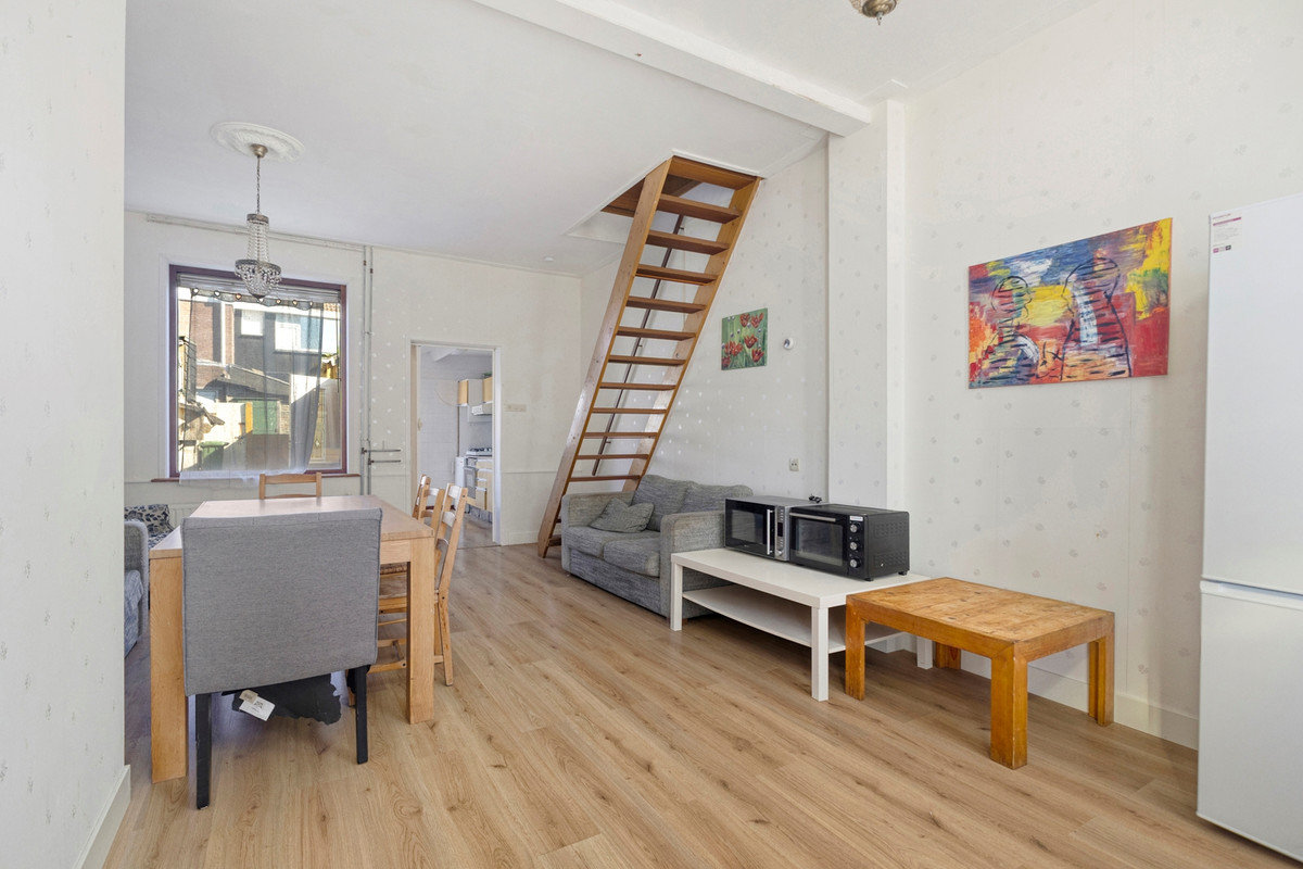 Tussenwoning te koop: De Ruijterstraat 5, Den Helder