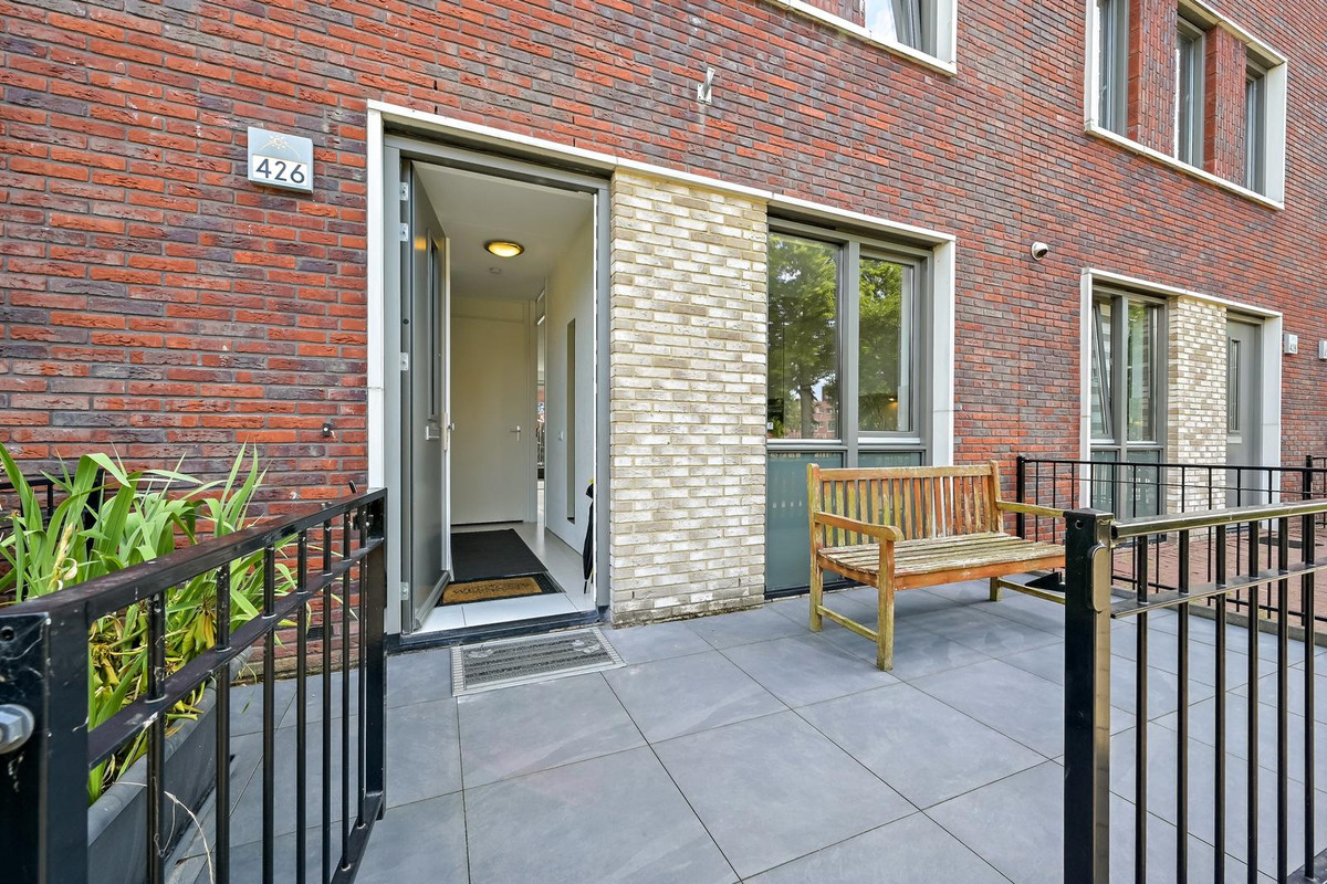 Tussenwoning te koop: Wapserveenstraat 426, 'S-Gravenhage