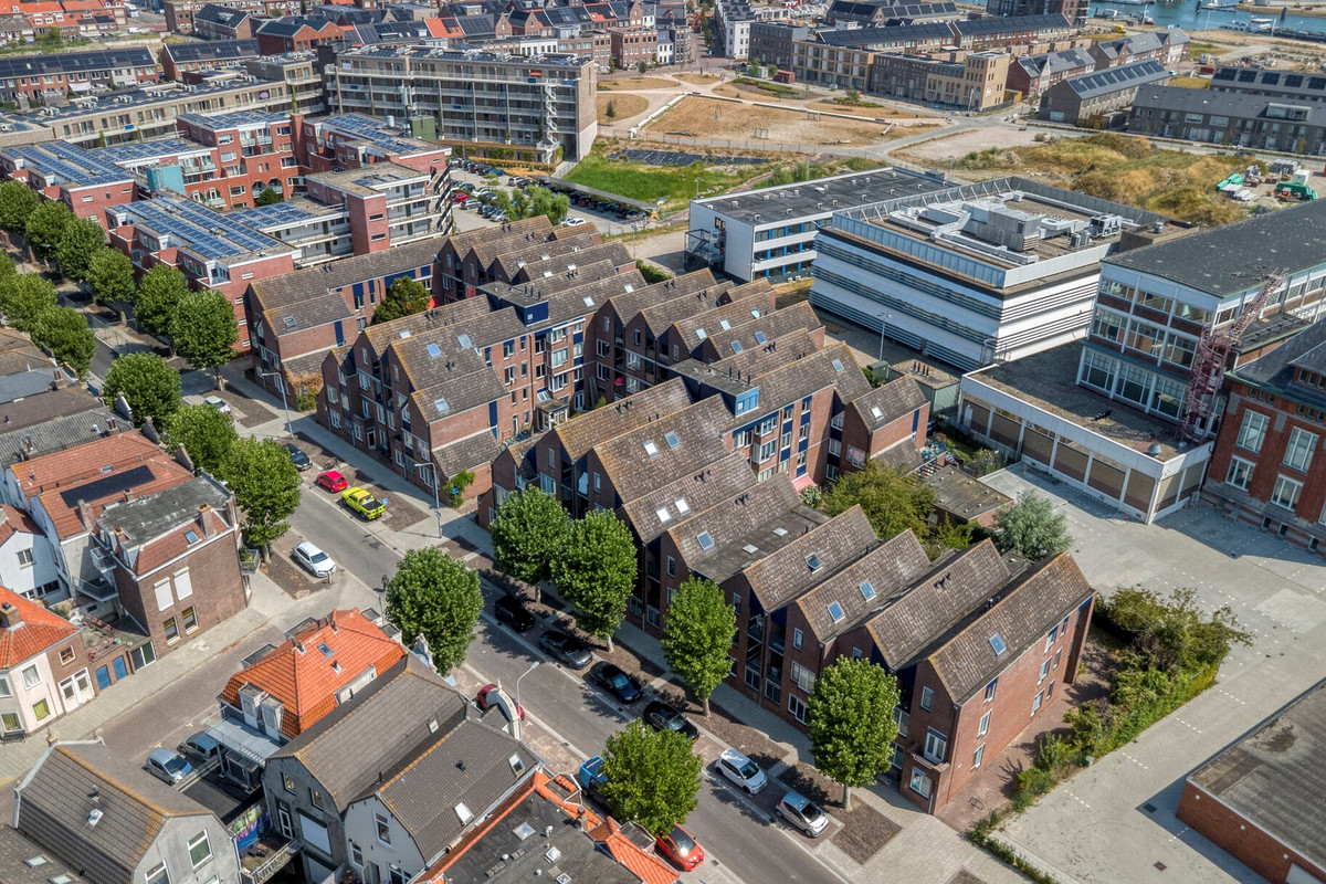 Appartement te koop: Van Dishoeckstraat 110, Vlissingen