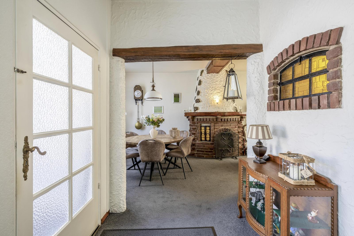 Tussenwoning te koop: Venloseweg 60, Tegelen