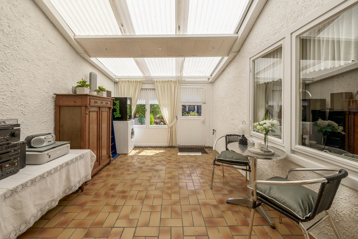 Tussenwoning te koop: Venloseweg 60, Tegelen