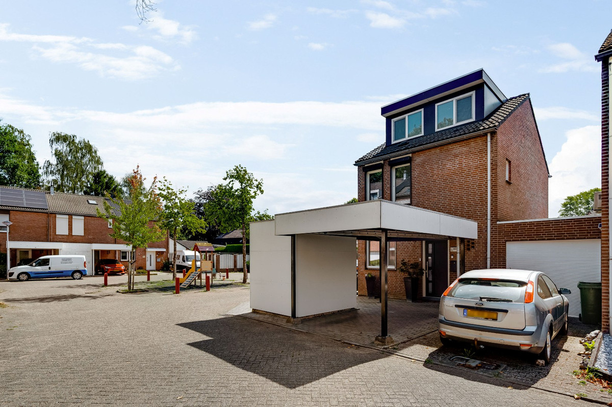 Hoekwoning te koop: Anemoonhof 40, Weert