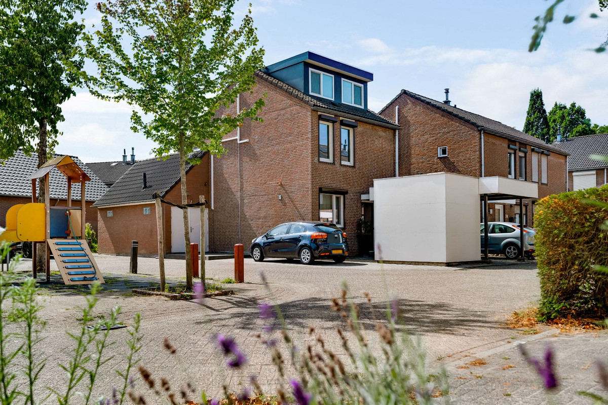 Hoekwoning te koop: Anemoonhof 40, Weert