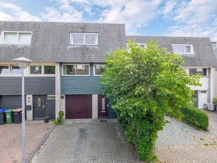 Meester J. Henderikxstraat 76
