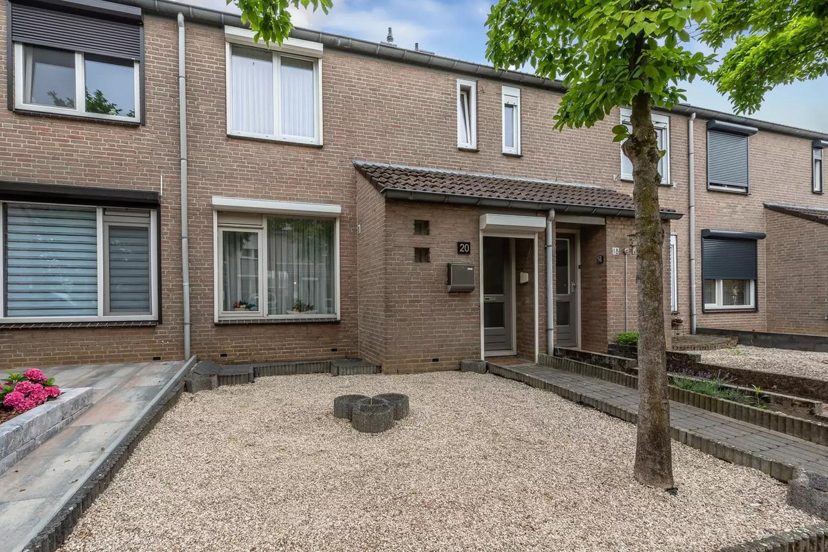 Tussenwoning te koop: Verbindingsstraat 20, Venlo