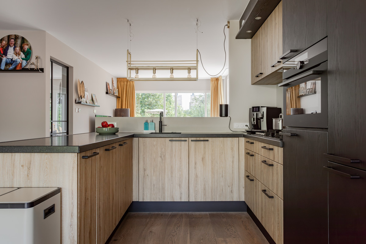 Hoekwoning te koop: Tinnegieter 87, Hoorn