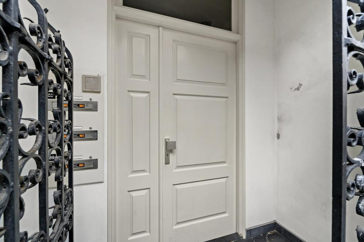 Appartement te huur: Noordeinde 89A, 'S-Gravenhage