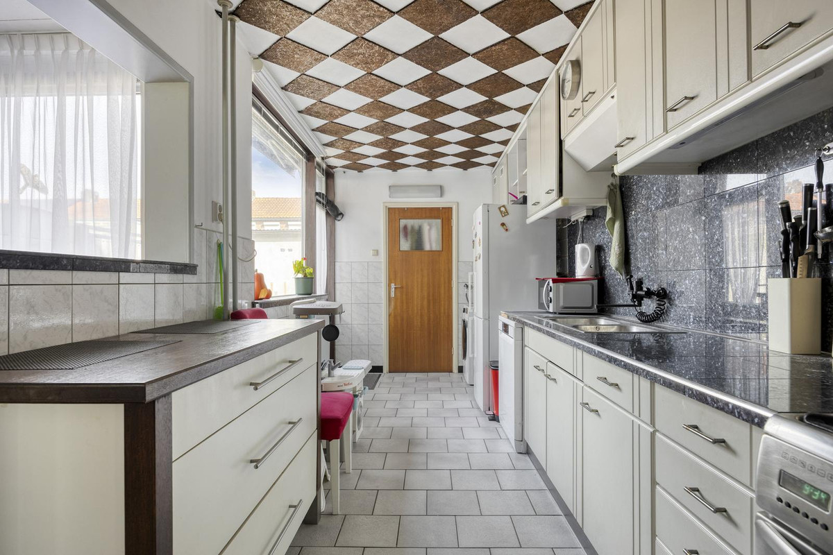 Hoekwoning te koop: Zalmstraat 11, Tilburg