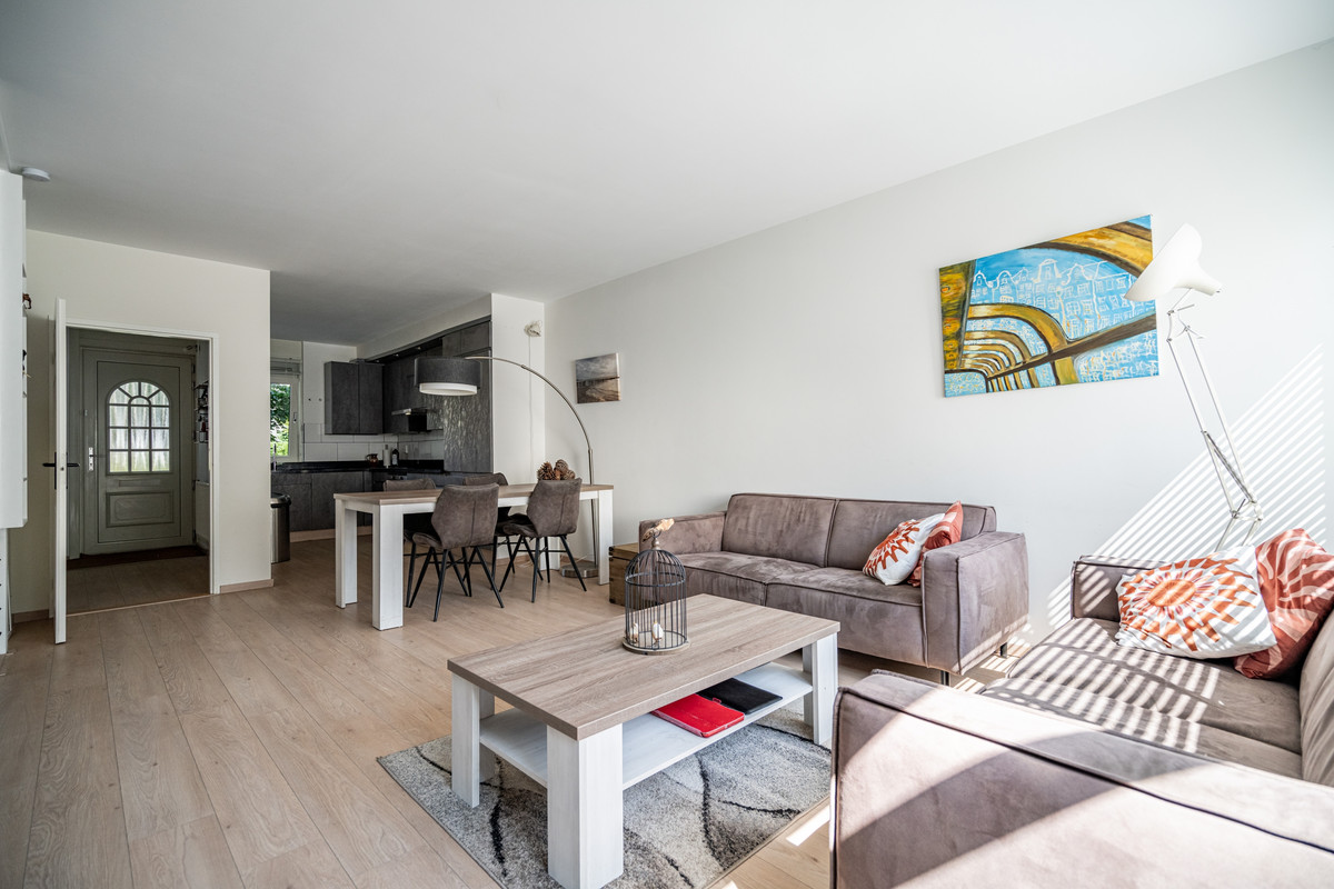 Tussenwoning te koop: Kromstevenwerf 7, Leiden