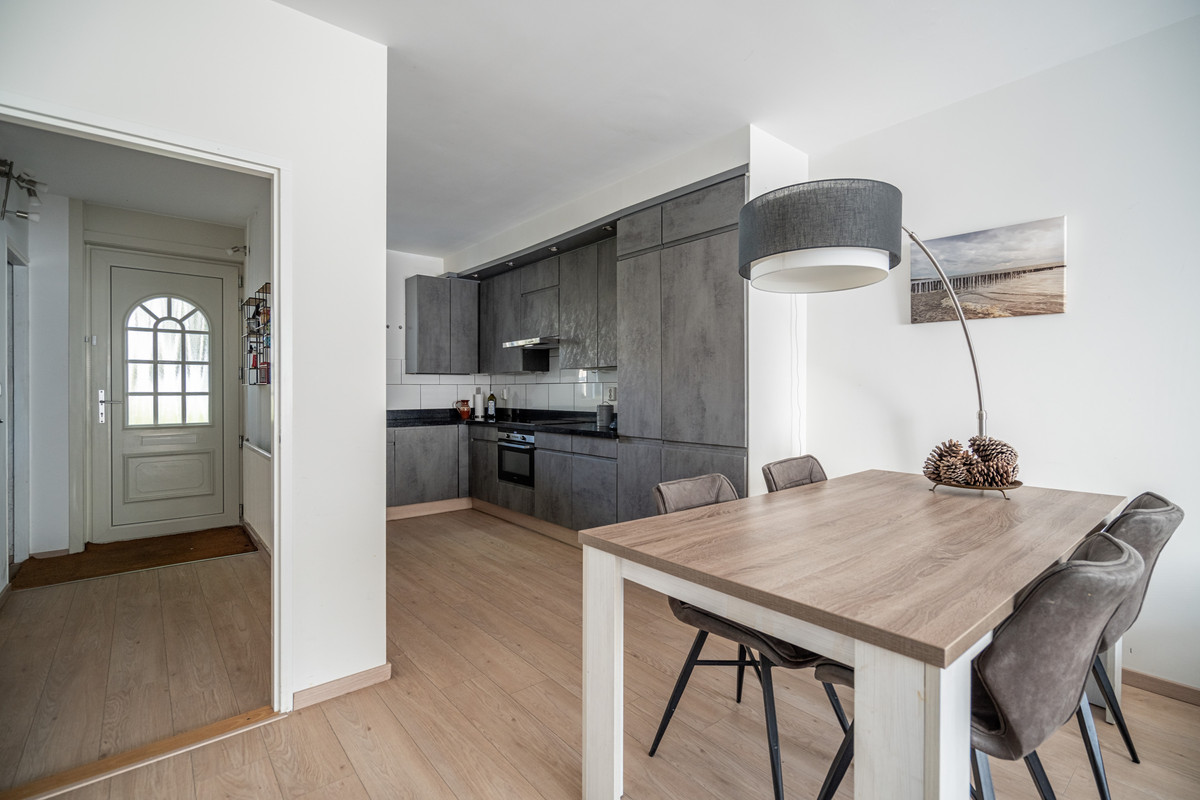 Tussenwoning te koop: Kromstevenwerf 7, Leiden