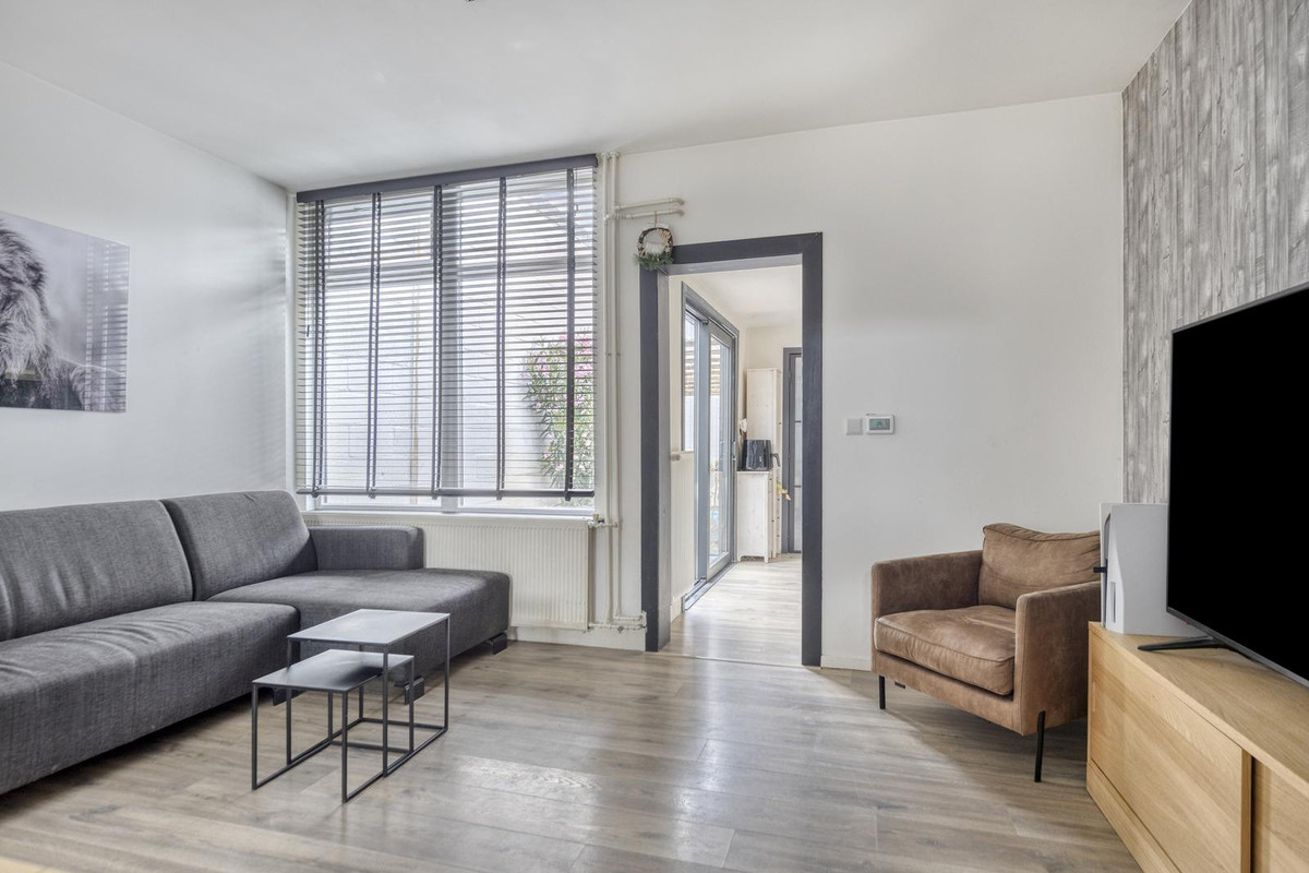 Hoekwoning te koop: Paul Krügersdreef 18, Sas Van Gent