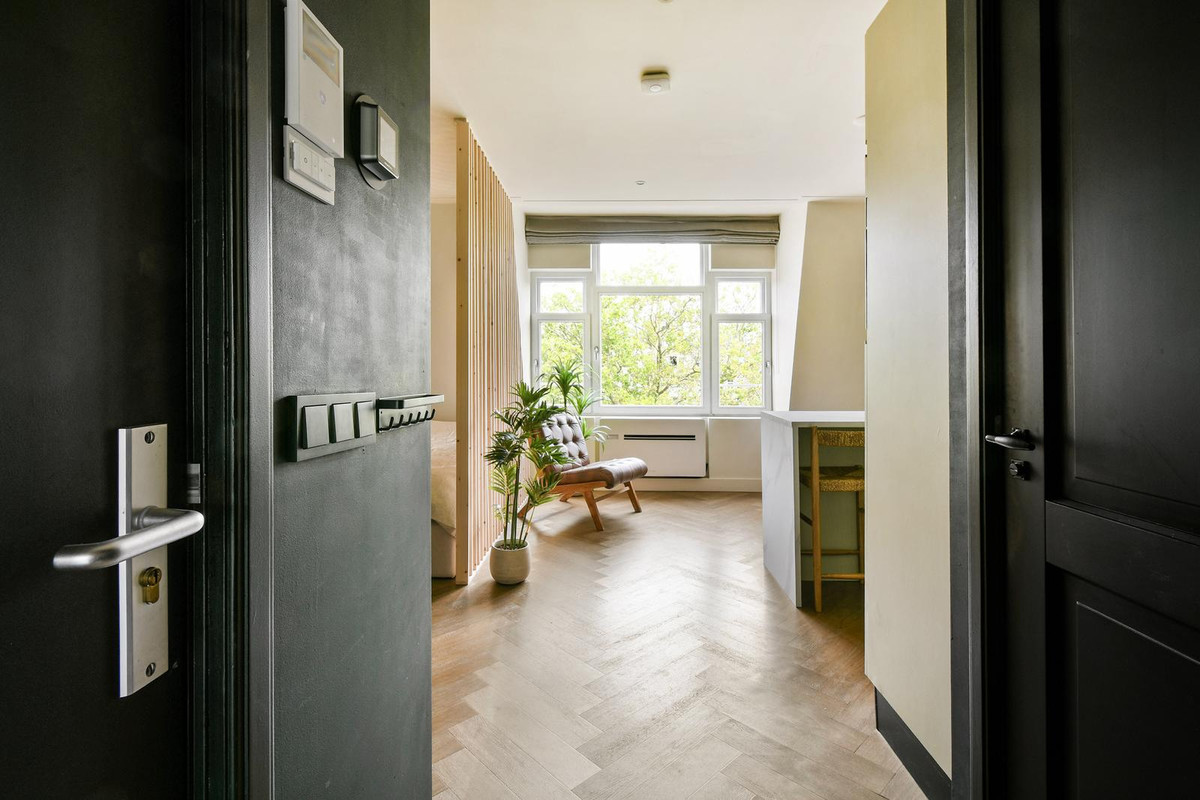 Studio te koop: Nassaukade 153E, Amsterdam