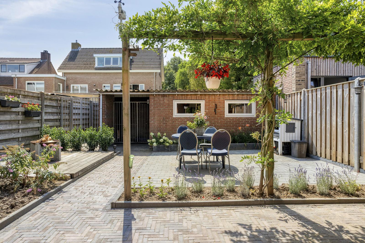 Twee-onder-één-kap te koop: Groeneweg 34, Noordhoek
