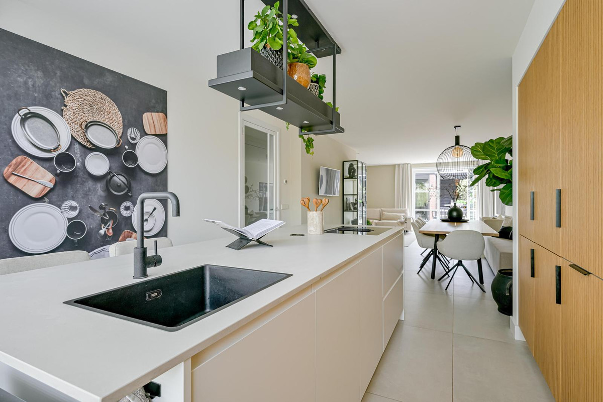 Tussenwoning te koop: Pieter de Hooghstraat 103, Heerhugowaard