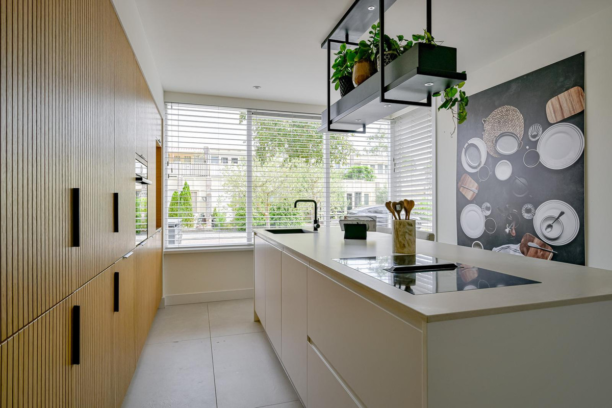 Tussenwoning te koop: Pieter de Hooghstraat 103, Heerhugowaard
