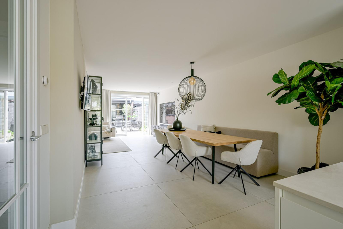 Tussenwoning te koop: Pieter de Hooghstraat 103, Heerhugowaard