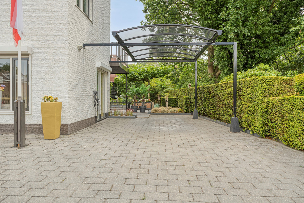 Appartement te koop: Dahliastraat 92, Bergen Op Zoom