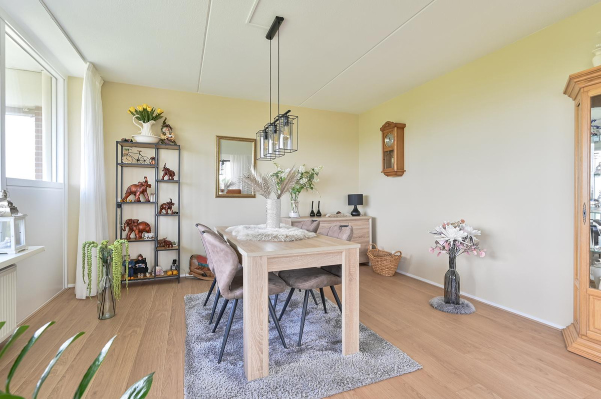 Appartement te koop: Valkenstede 82, Hoogeveen