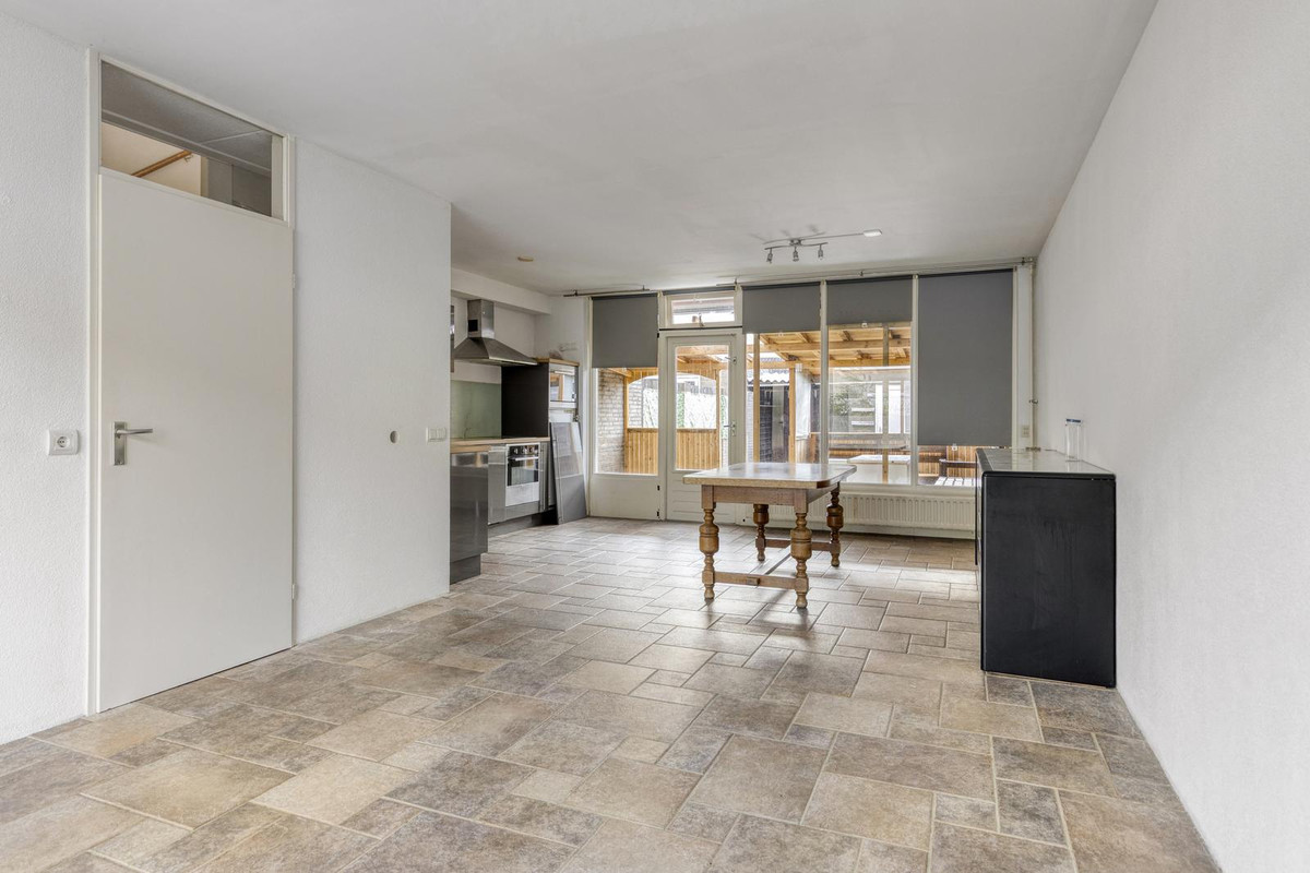 Tussenwoning te koop: Holtenstraat 10, Tilburg