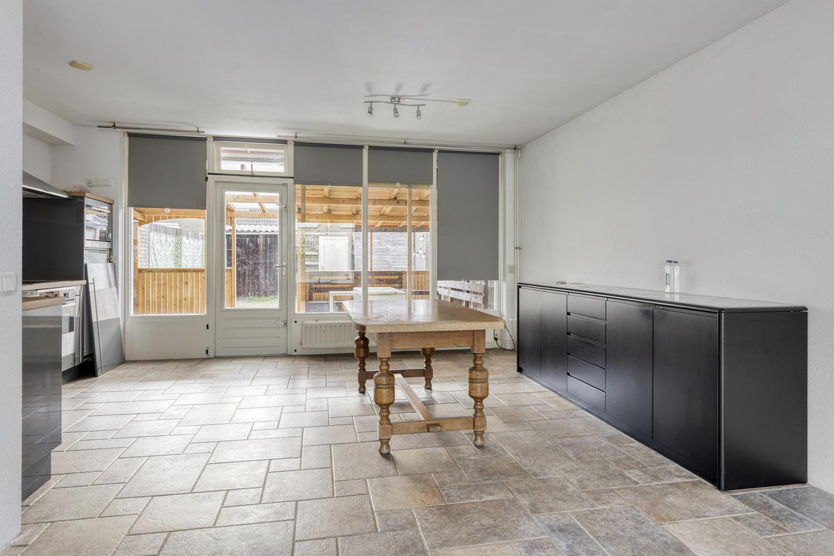 Tussenwoning te koop: Holtenstraat 10, Tilburg